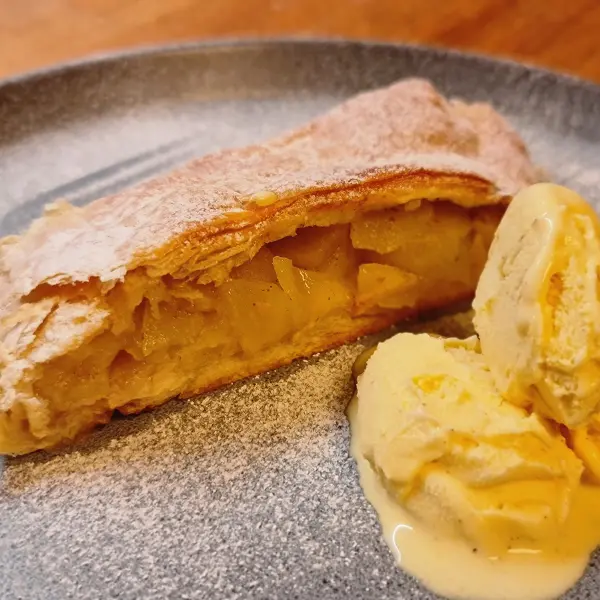 German Apple Strudel Recipe: Easy Guide to Apfelstrudel